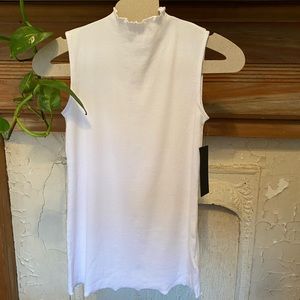 Sleeveless ruffle neck tank